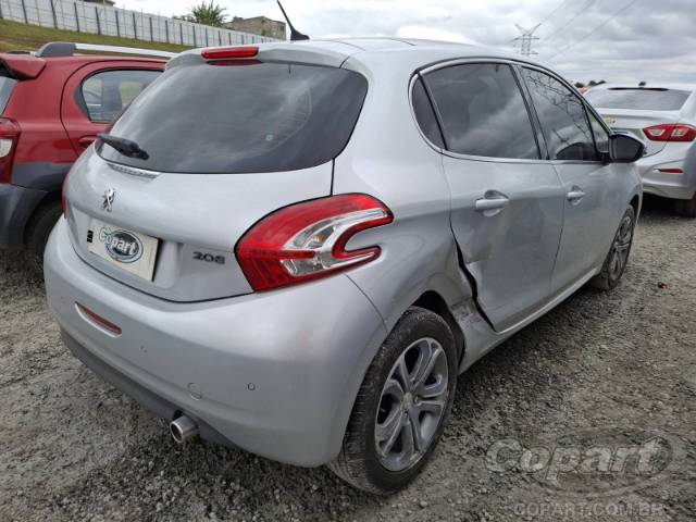 2016 PEUGEOT 208 