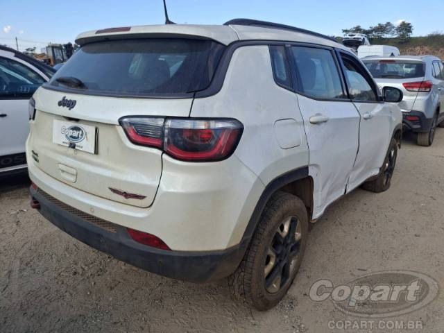 2017 JEEP COMPASS 