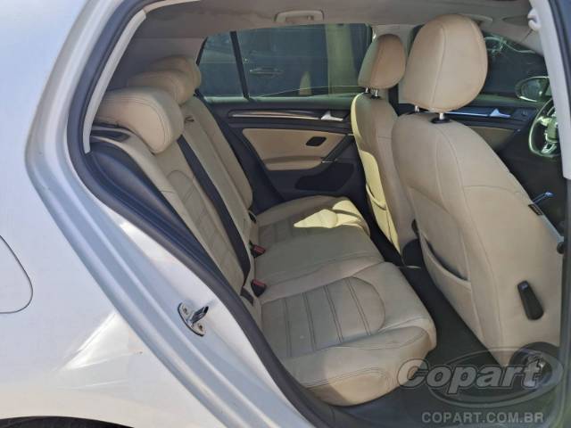 2015 VOLKSWAGEN GOLF 