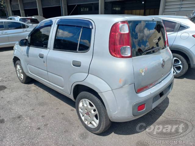 2013 FIAT UNO 