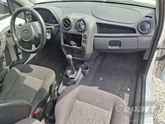 2011 FORD KA 