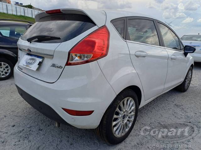 2015 FORD FIESTA 