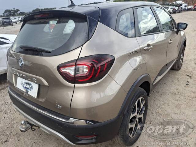 2022 RENAULT CAPTUR 