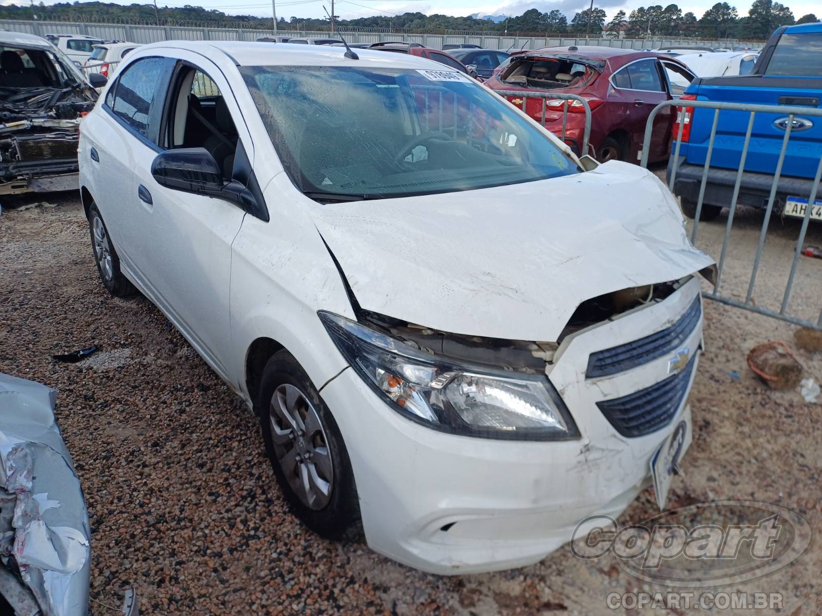 Veículo GM - Chevrolet Onix Chevrolet Onix Joy 1.0 Eco 2019 Colisão Média Monta 2019 em leilão