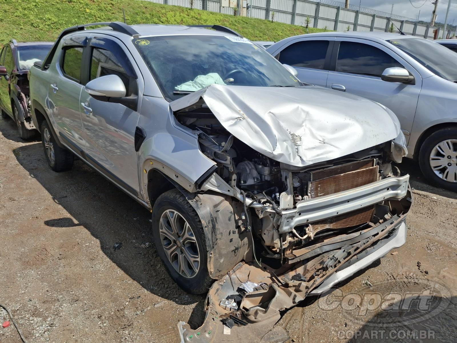 Veículo Fiat Strada Fiat Strada CD Volcano 1.3 Firefly 2021 2021 em leilão