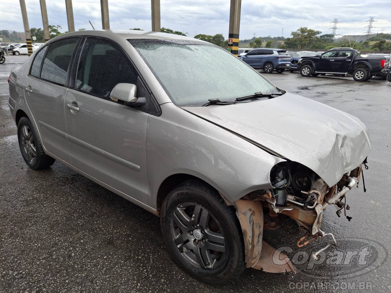 Veículo VW - VolksWagen Polo VOLKSWAGEN POLO SEDAN 1.6 TOTAL FLEX 2011 2011 em leilão