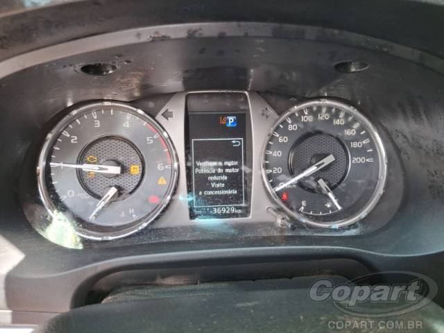 2025 TOYOTA HILUX CD 