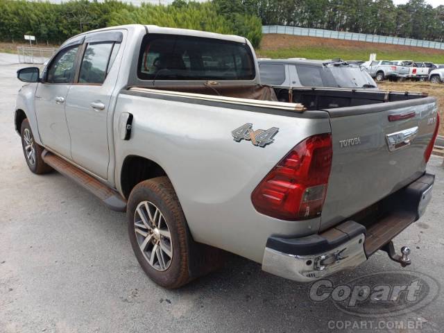 2022 TOYOTA HILUX CD 