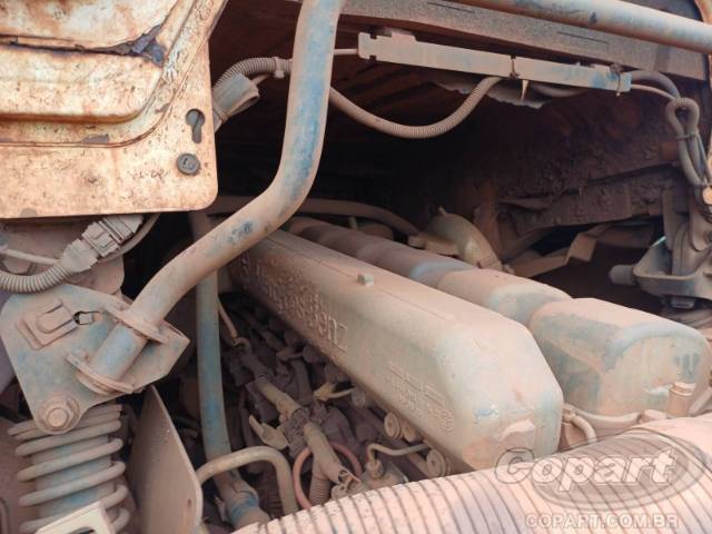 2012 MERCEDES BENZ AXOR 