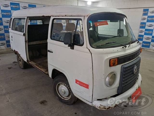 2011 VOLKSWAGEN KOMBI 