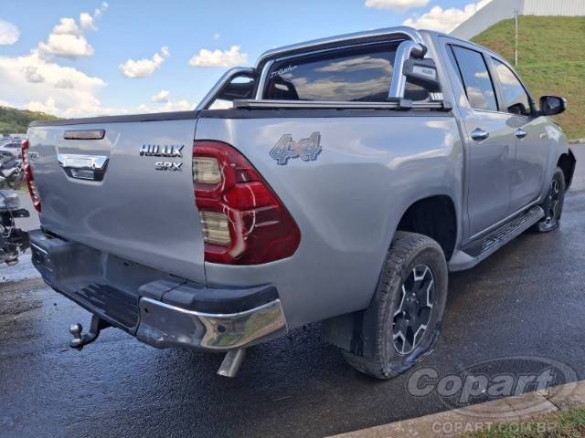 2024 TOYOTA HILUX CD 