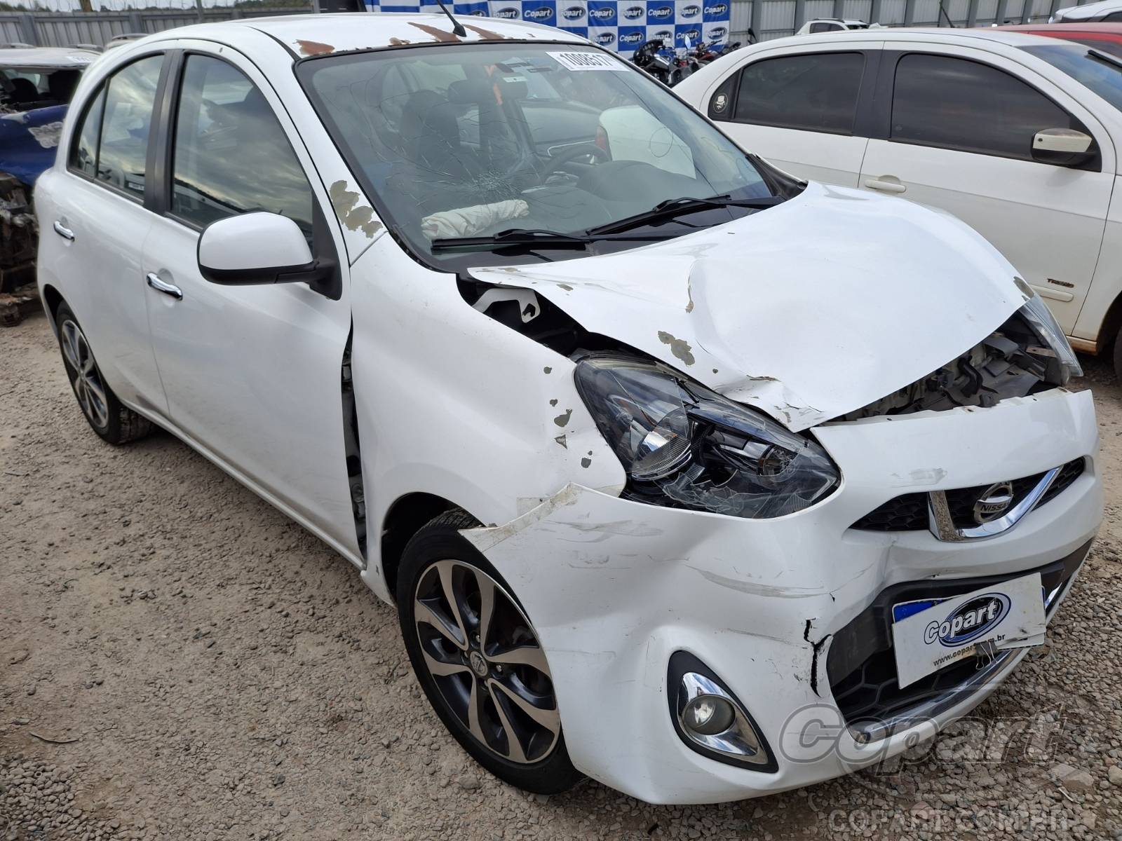 Veículo Nissan March 2016 NISSAN MARCH March SL 1.6 16V 2016 em leilão