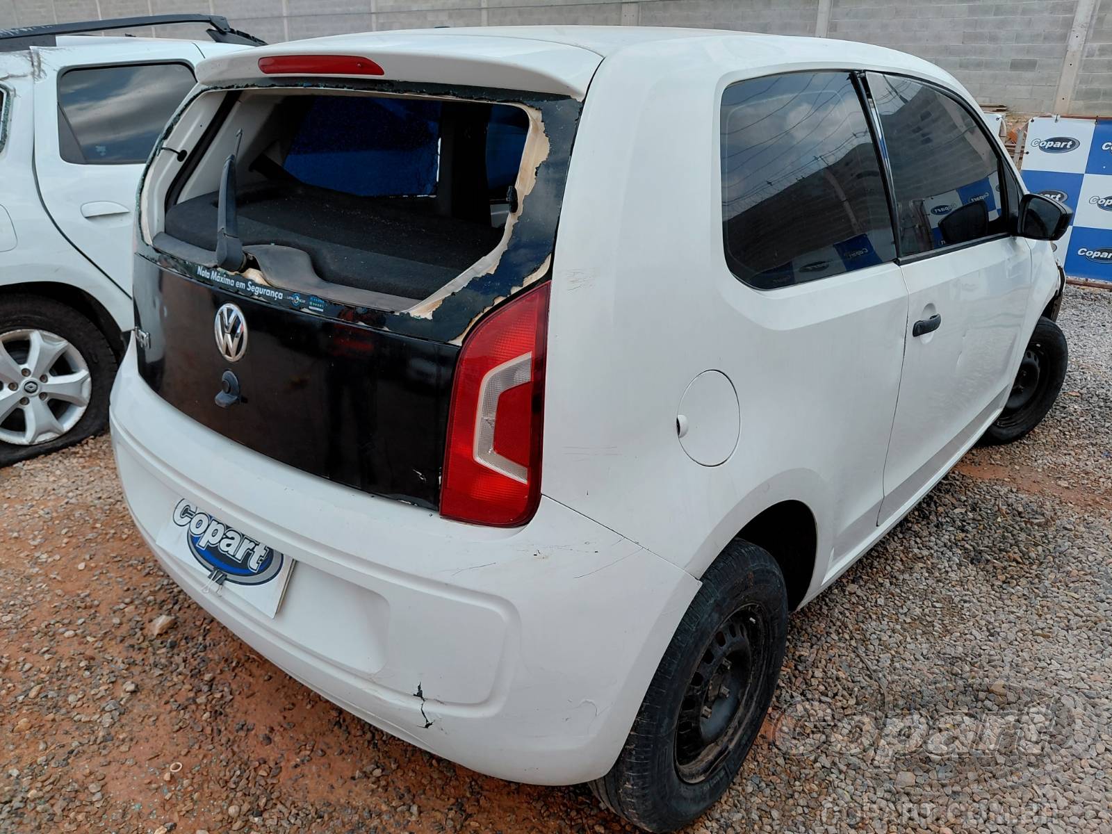 Foto 4: 2015 VOLKSWAGEN UP