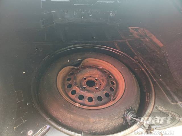 2009 VOLKSWAGEN VOYAGE 