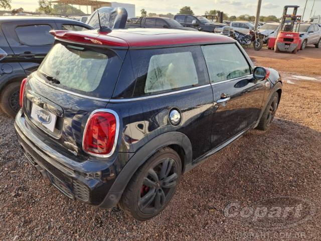 2020 MINI COOPER 