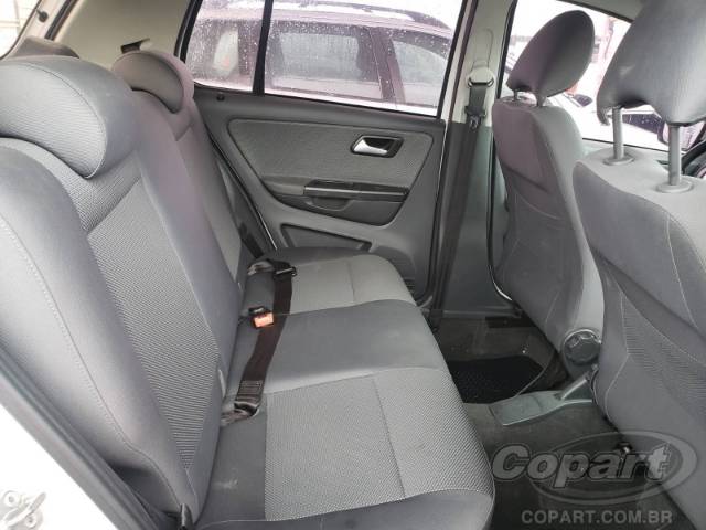 2011 VOLKSWAGEN FOX 
