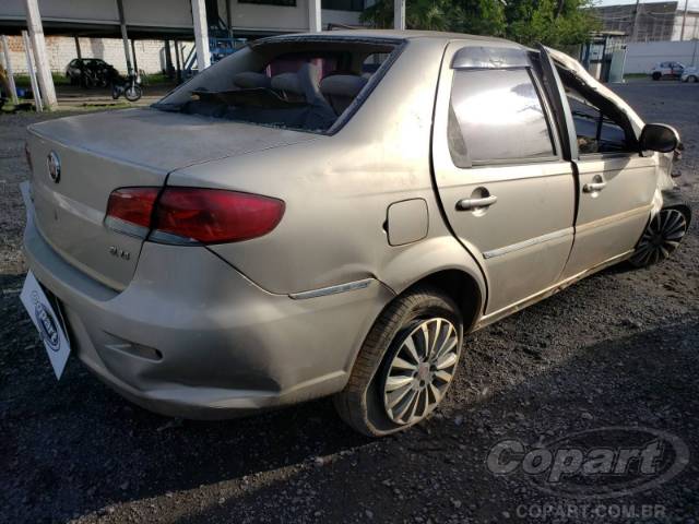 2015 FIAT SIENA 