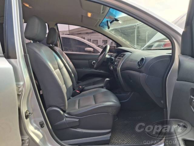 2014 NISSAN LIVINA 