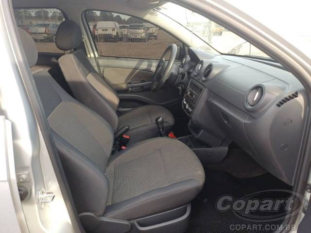 2013 VOLKSWAGEN GOL 