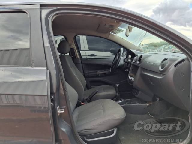 2010 VOLKSWAGEN GOL 