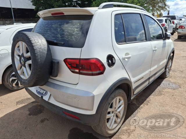 2016 VOLKSWAGEN FOX 