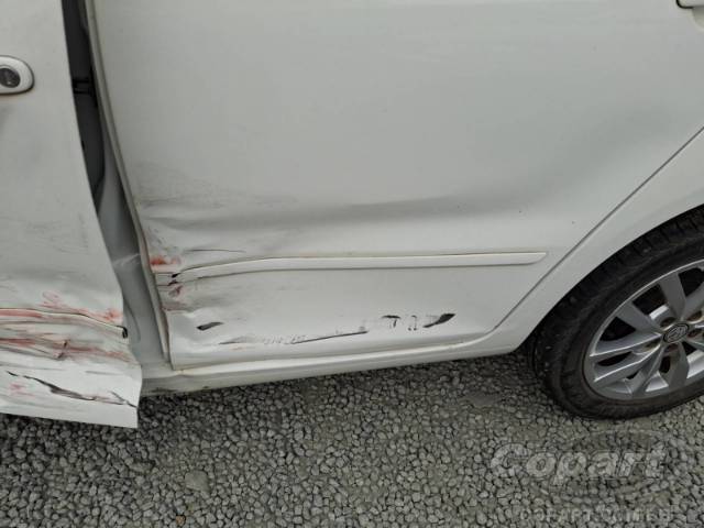 2014 VOLKSWAGEN FOX 