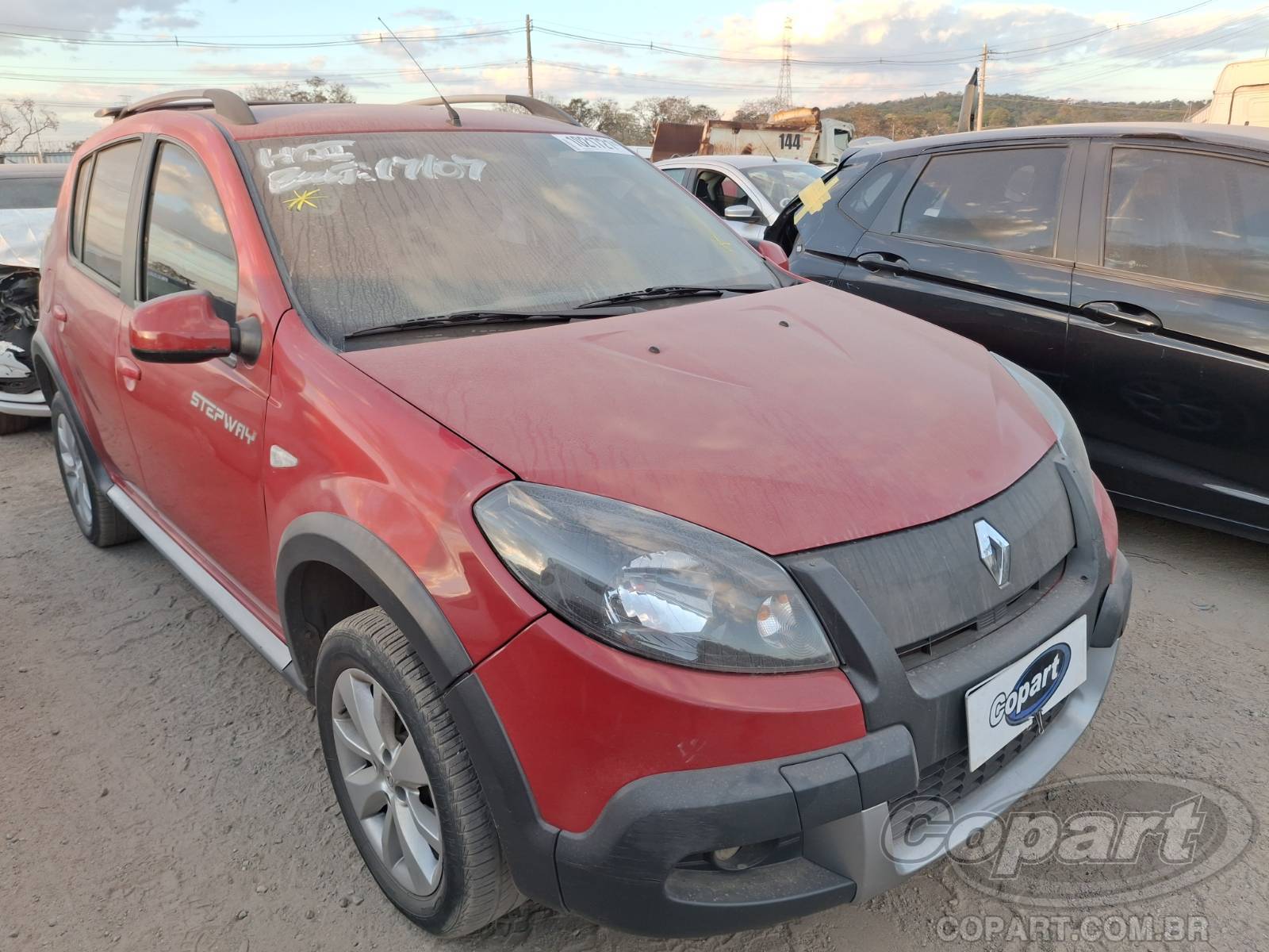 Veículo Renault Sandero 2014 RENAULT SANDERO Stepway 1.6 Hi-Power 2014 em leilão