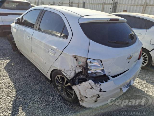 2015 CHEVROLET ONIX 