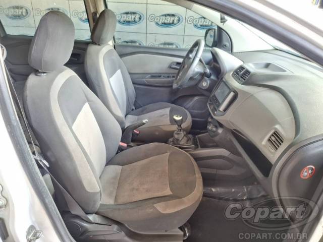 2017 CHEVROLET SPIN 