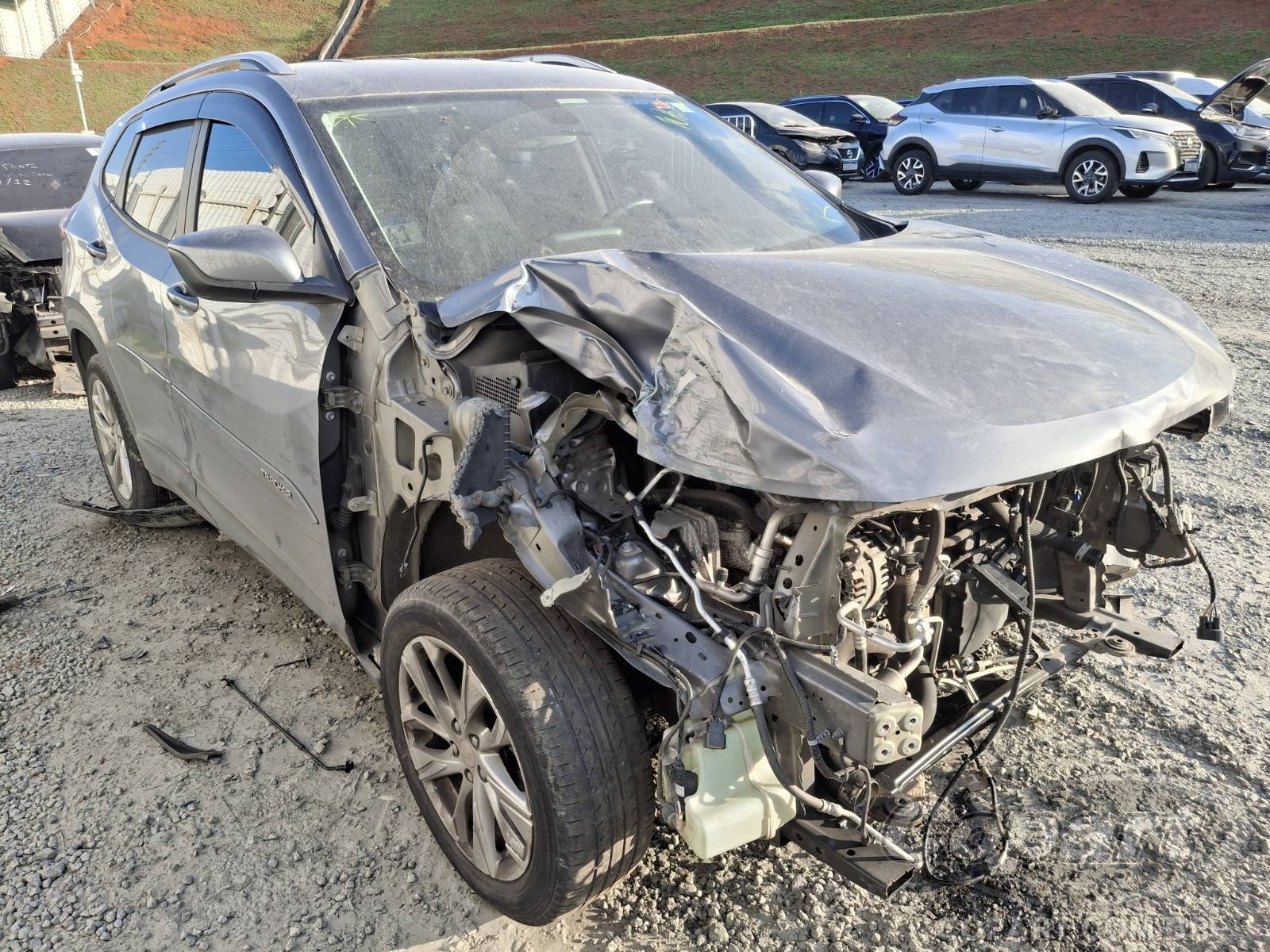 Veículo GM - Chevrolet Tracker Chevrolet Tracker LTZ AT 1.0 12V Ecotec Turbo 2021 Colisão 2021 em leilão