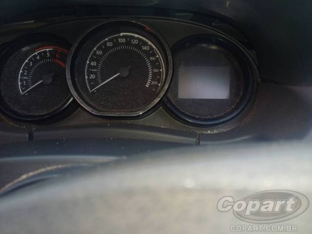 2019 RENAULT DUSTER OROCH 