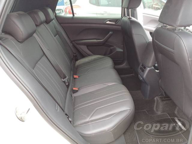 2025 VOLKSWAGEN T-CROSS 