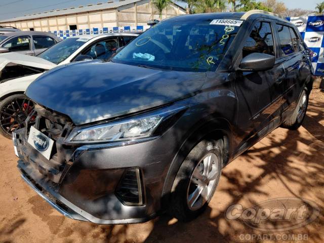 2022 NISSAN KICKS 