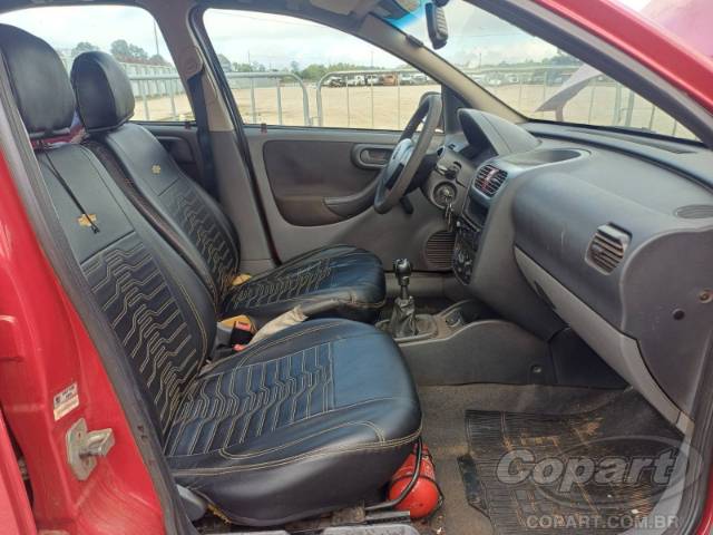 2005 CHEVROLET CORSA 