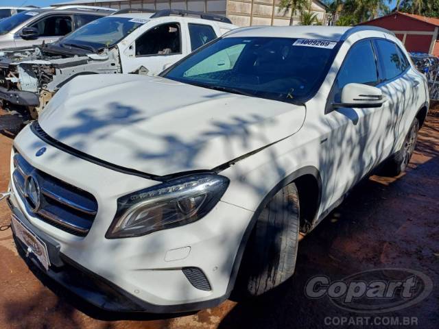 2016 MERCEDES BENZ GLA 