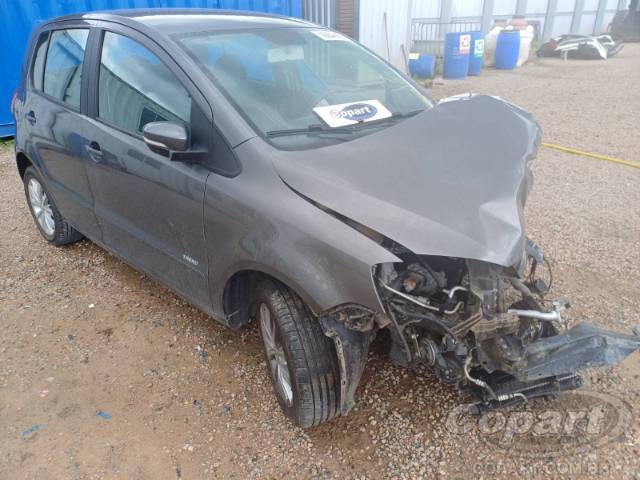 2014 VOLKSWAGEN FOX 