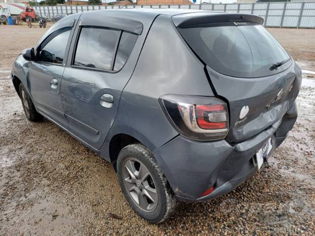 2017 RENAULT SANDERO 