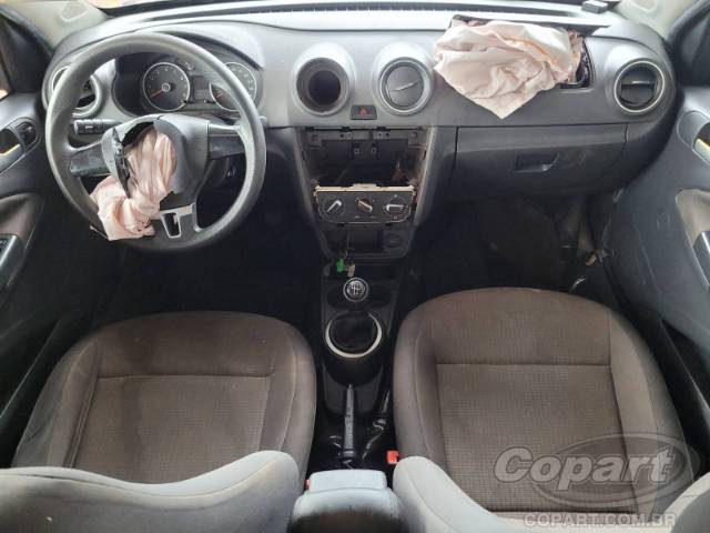 2014 VOLKSWAGEN VOYAGE 