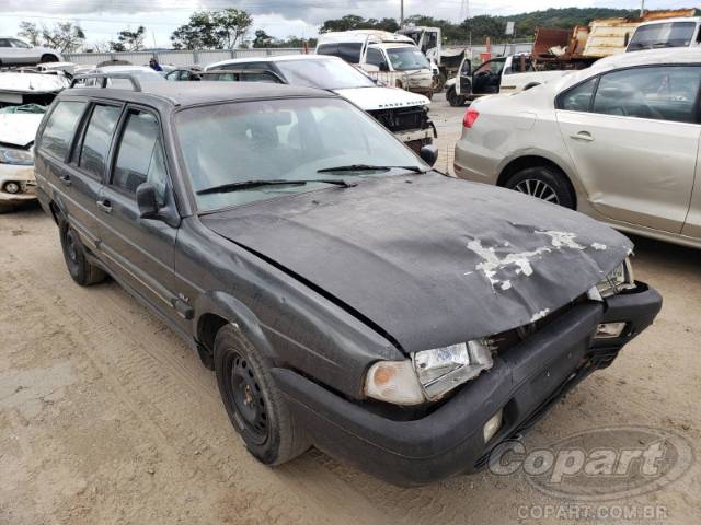 9BWZZZ33ZNP009836 VOLKSWAGEN QUANTUM Photo 1