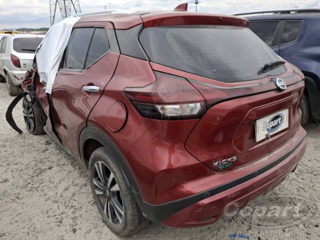 2022 NISSAN KICKS 