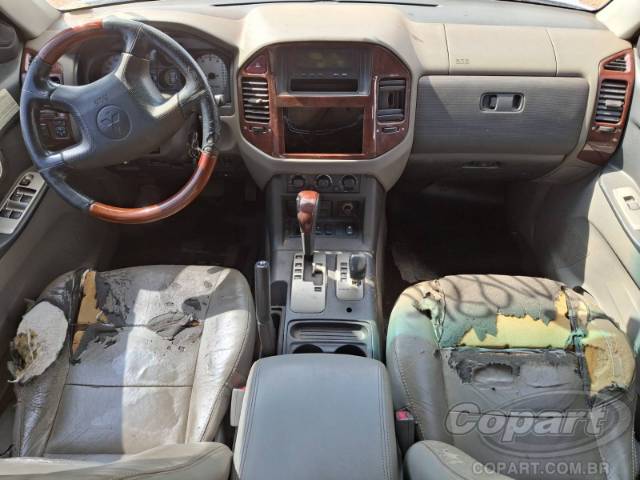 2006 MITSUBISHI PAJERO FULL 