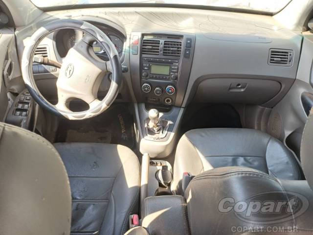 2010 HYUNDAI TUCSON 