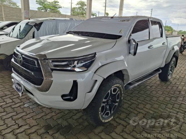 2024 TOYOTA HILUX CD 