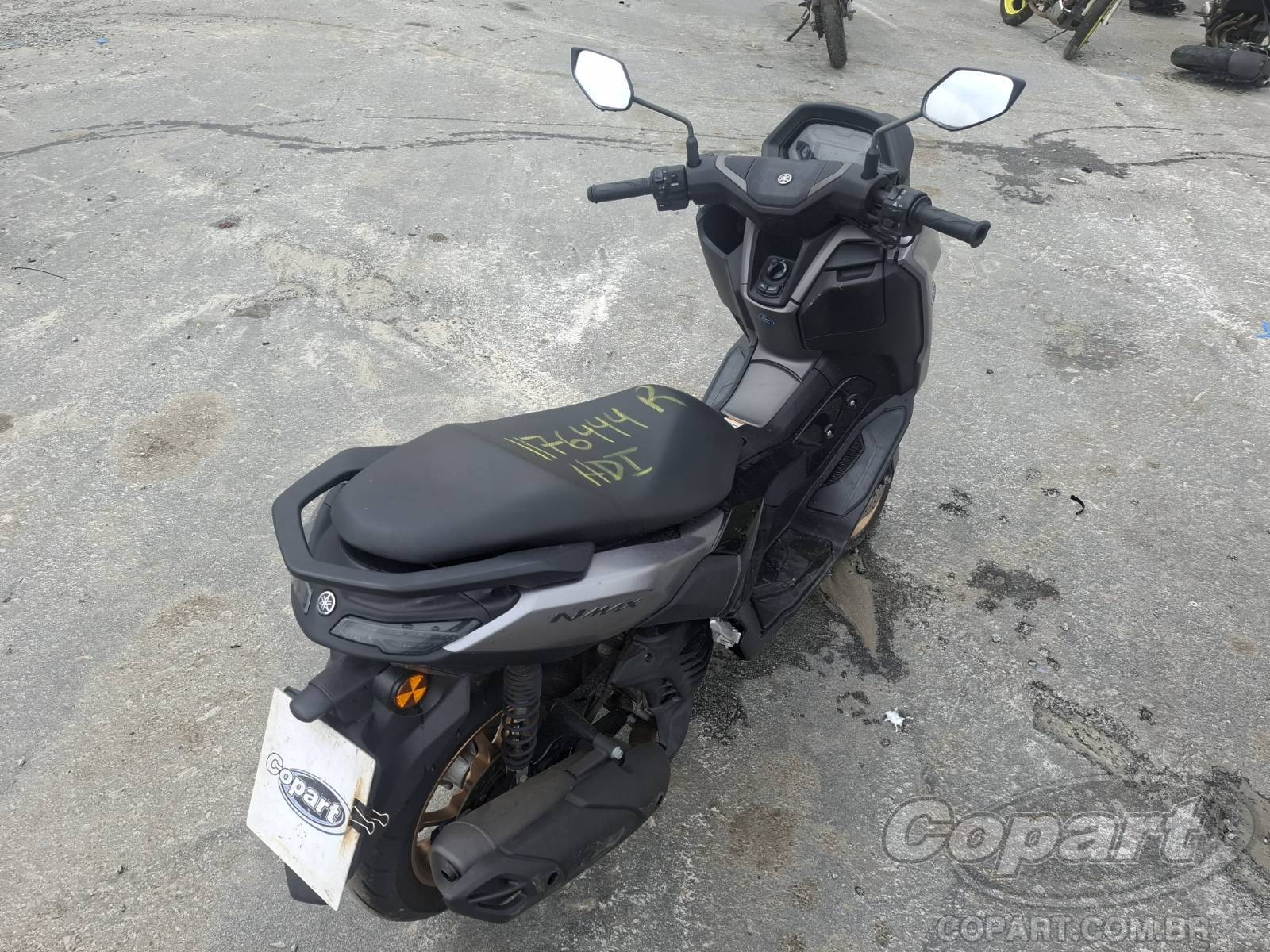 Foto 4: 2025 YAMAHA NMAX