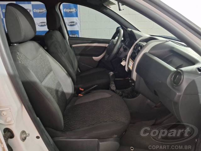 2022 RENAULT DUSTER OROCH 