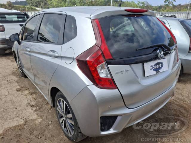 2015 HONDA FIT 