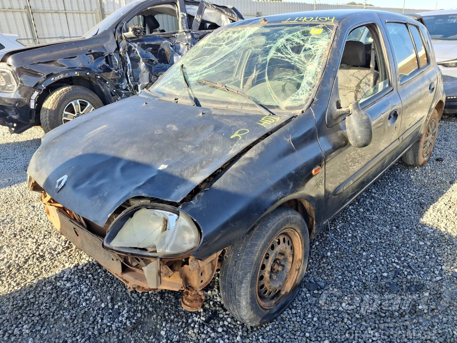 Foto 2: 2002 RENAULT CLIO