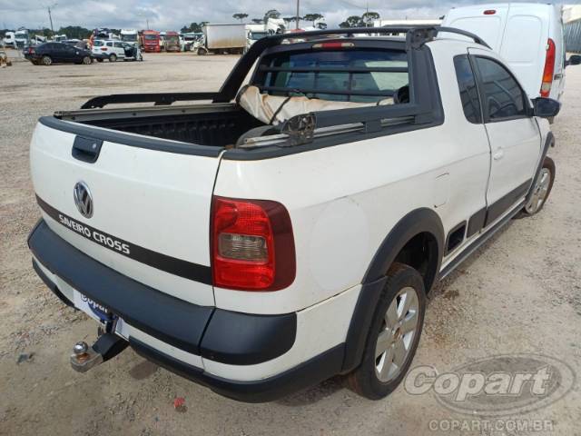 2015 VOLKSWAGEN SAVEIRO CE 