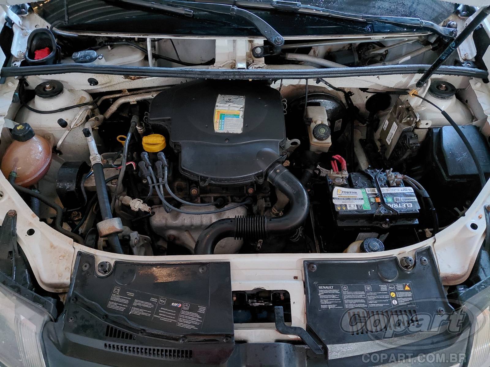 Foto 7 de 10: 2015 RENAULT SANDERO