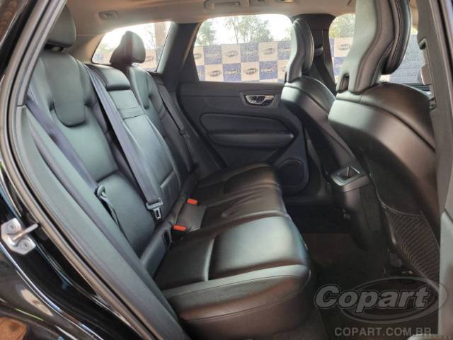 2020 VOLVO XC60 